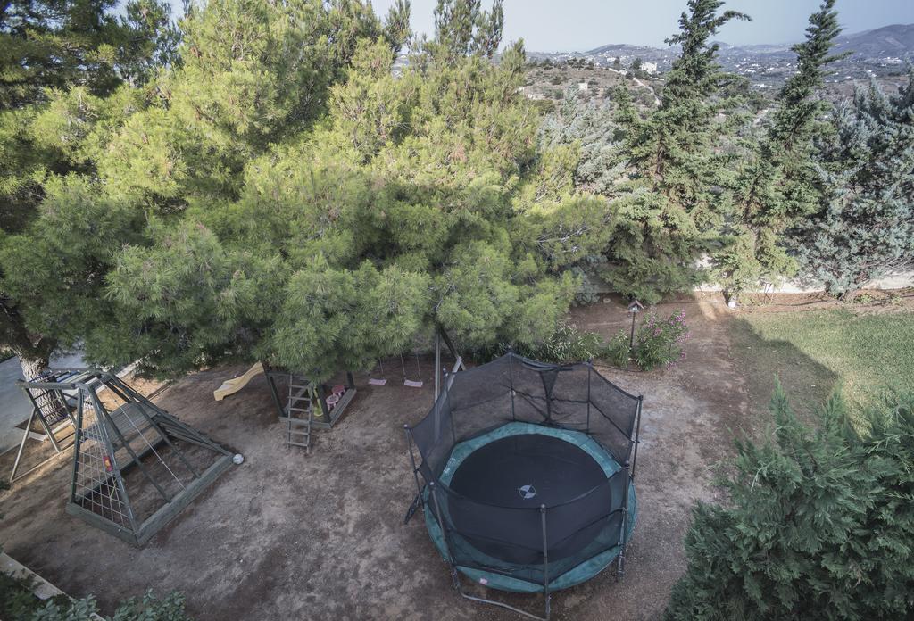 Villa Corina Near The Airport Kouvaras Екстер'єр фото